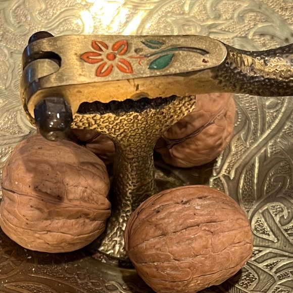 Tamar Vintage Shell Nutcracker Made in Israel - Picture 8 of 10